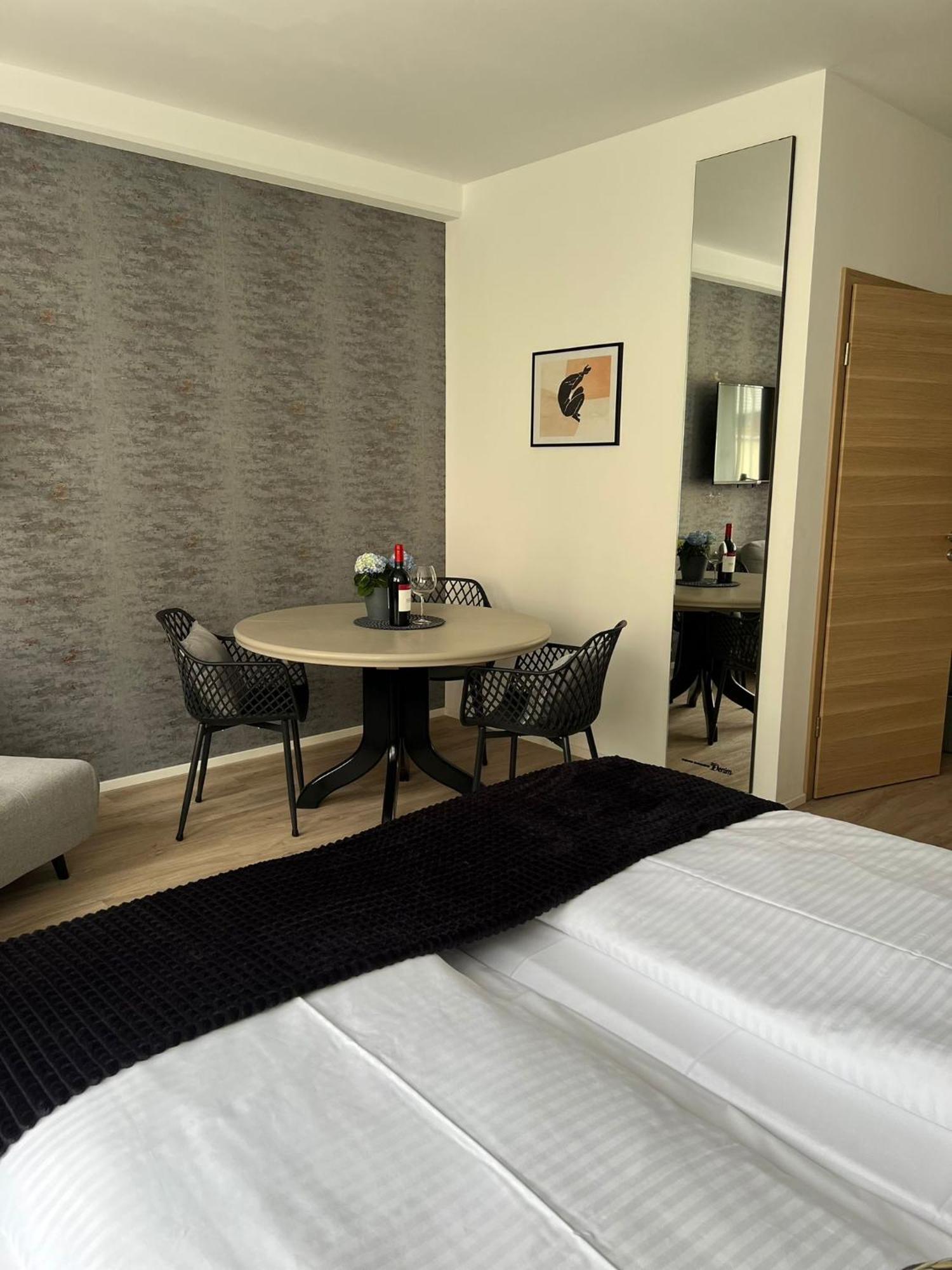 Alpha Rooms Бакнанг Экстерьер фото