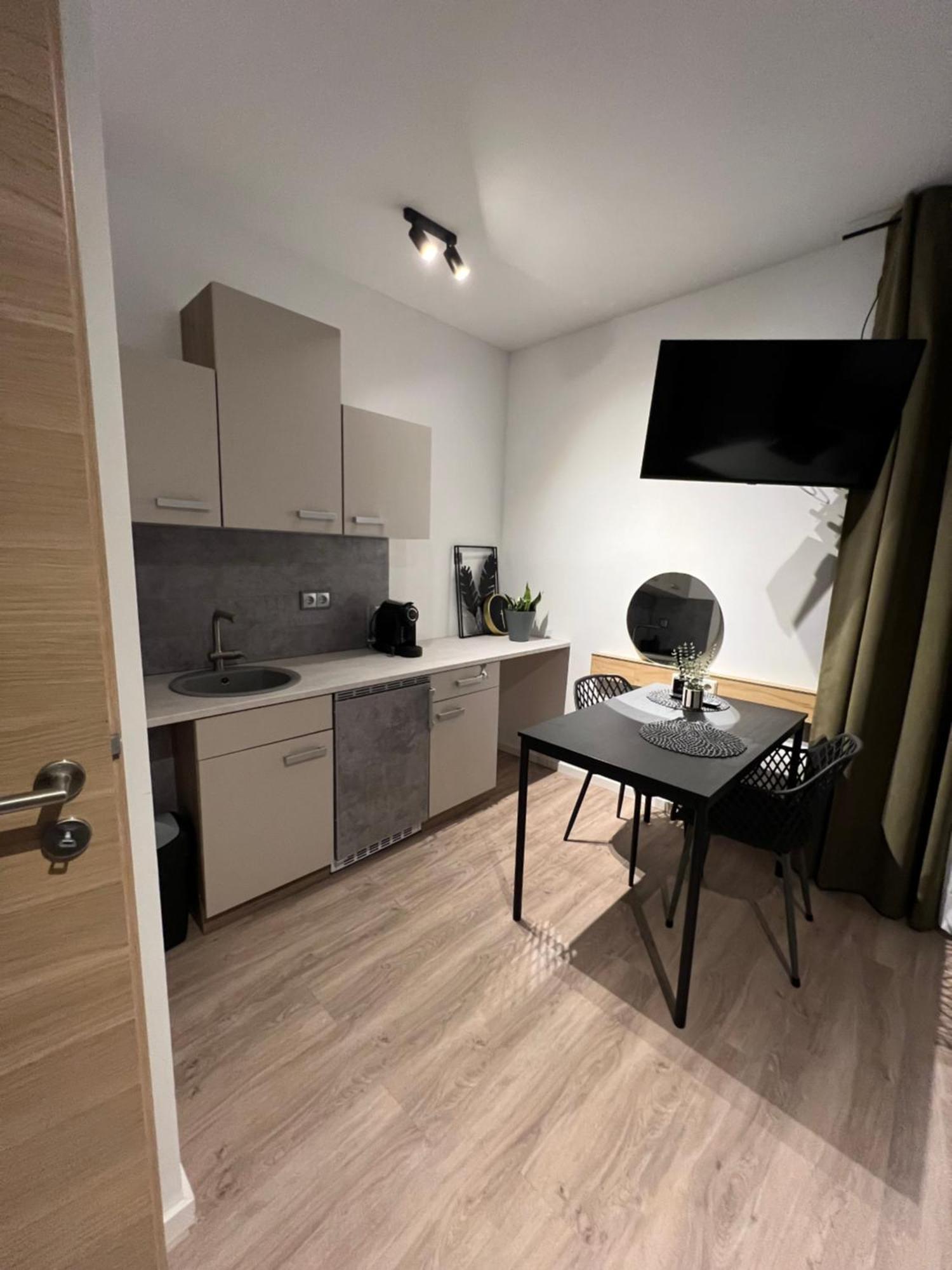 Alpha Rooms Бакнанг Экстерьер фото